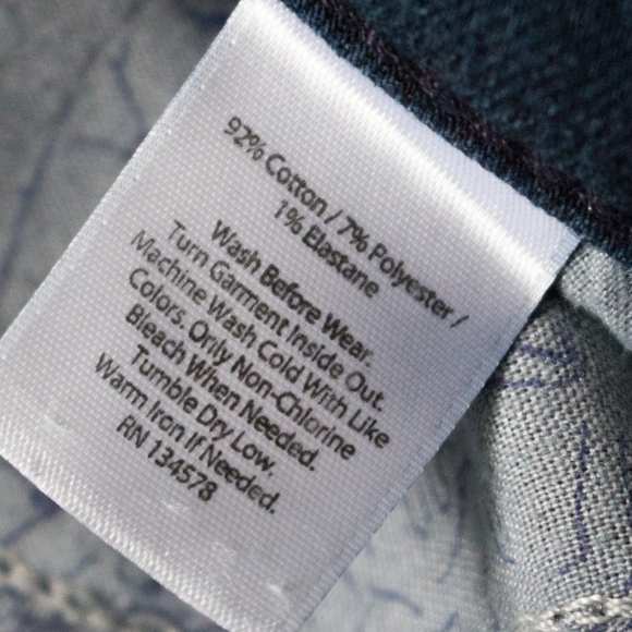 Vineyard Vines | High Waisted Dark Wash Skinny - Picture 4 of 5